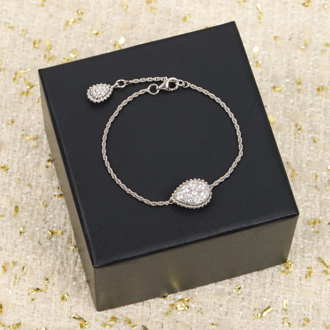 

2024 New Baolong Pure Silver925 Drip White Fritillaria Elegant Luxury Gift for Women's High End Fashion Banquet High End Jewelry