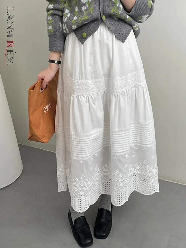 

[LANMREM] Elegant Hollow Design Skirts For Women 2024 Spring New High Waist Office Lady Fit Skirt Fashion Clothing 26D8660