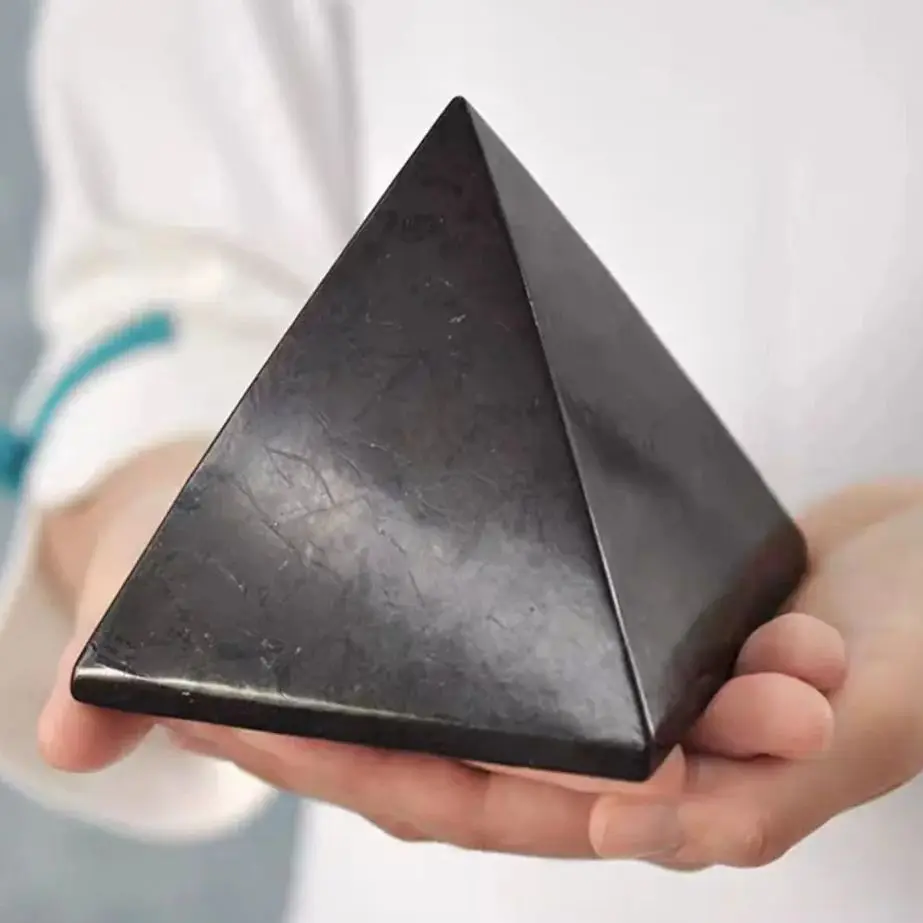 Natural Shungite Pyramid Healing Reiki Stone Protegge L'Energia Per Mantenere L'Equilibrio Del Campo Magnetico Root Chakra Stone