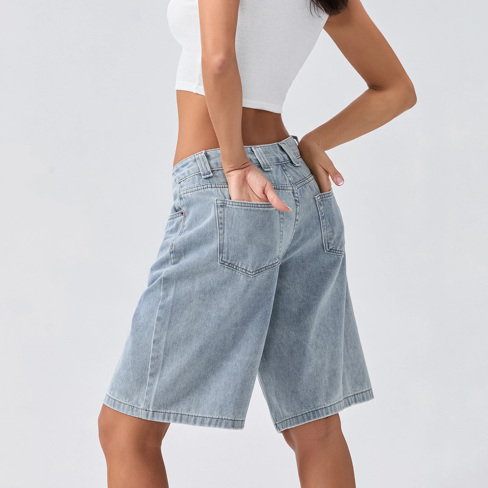 New Fashion Womens Knee Length Denim Shorts Loose Solid Color Low Rise Wide Leg Long Shorts With Pockets For Summer S-2XL
