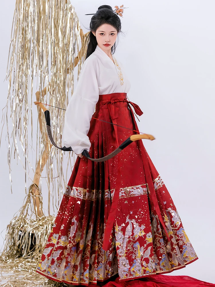 Horse Face Skirt Ming Dynasty China Hanfu Women's Dress Weaving Gold Skirt Daily Style Horse Face Pony Traditional