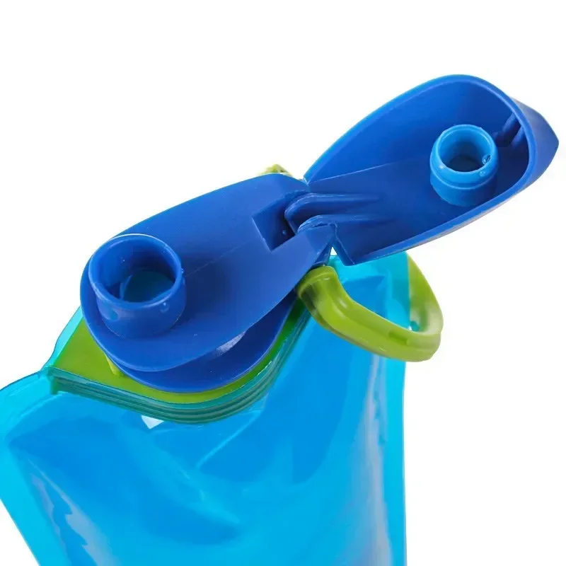 Portable Water Bottle 700ml Portable Ultralight Foldable Water Bag Outdoor