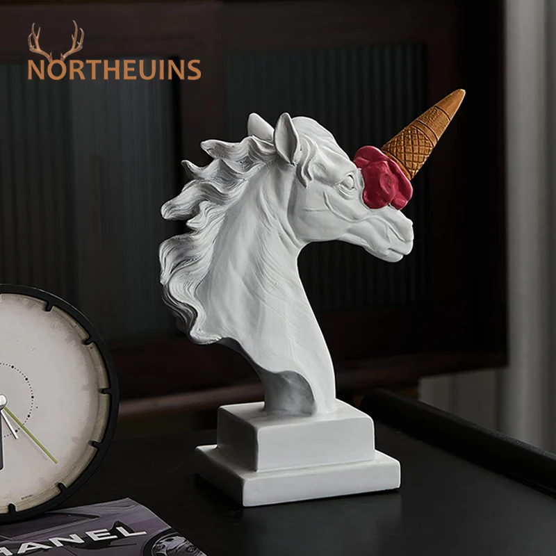 

NORTHEUINS Resin Horse Head with Ice Cream Statue Figurines Classic Roman Greek Sculpture Interior Modern Art Ornament Decortion