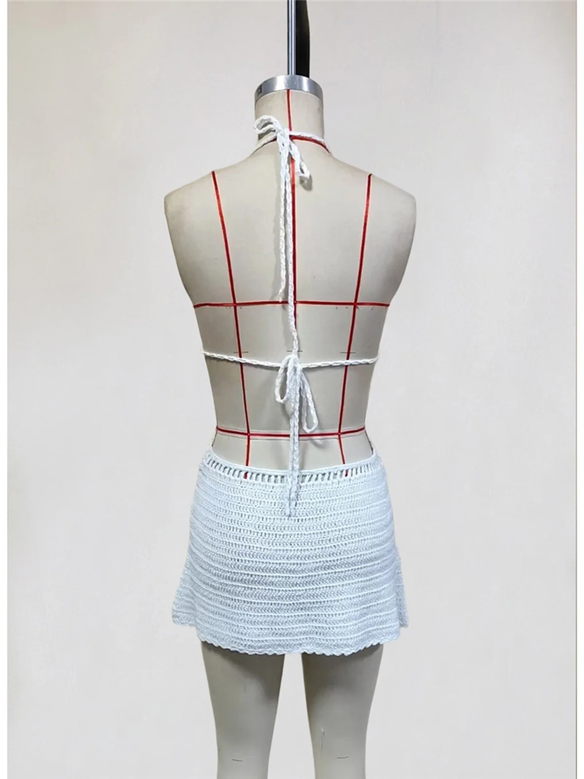 Sexy Cover-ups Beach Dress Beach Wear Beachwear Female Women Cut Out Halter Backless Crochet Knitted Tunic Beach Cover Up V8295 6