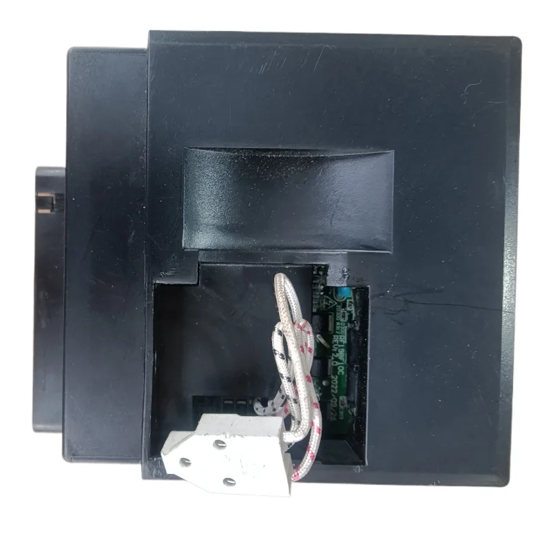 

RF19BF10 автомобильный холодильник DC12/24В с приводом компрессора переменной частоты