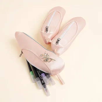Ballet Shoe Pencil Case Makeup Bag Stationery Storage Cosmetic Holder Bag for Dancers Purse Keyring Dance Accessory Ballet Gifts 3