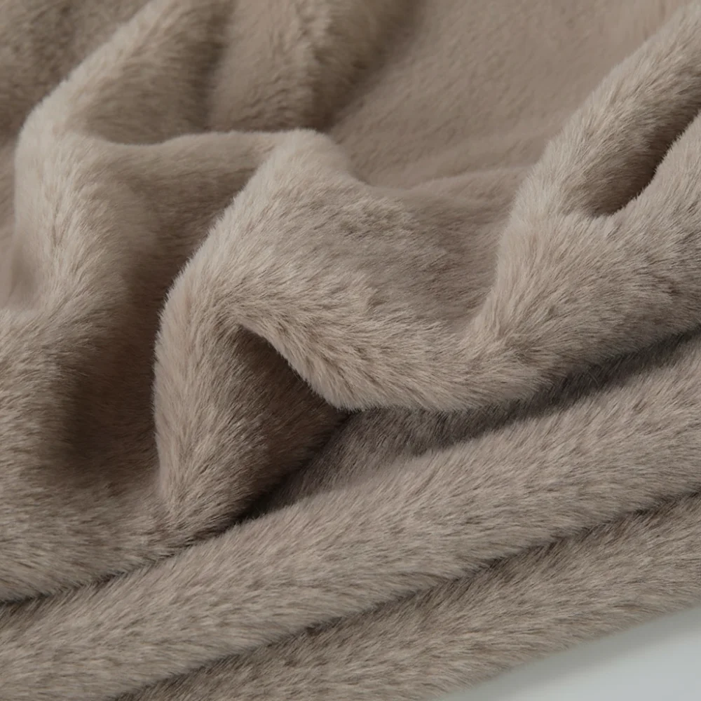 Luxurious Encrypted Thickened Faux Rabbit Fur Fabric - 50x50cm, Decorative Polyester Padding