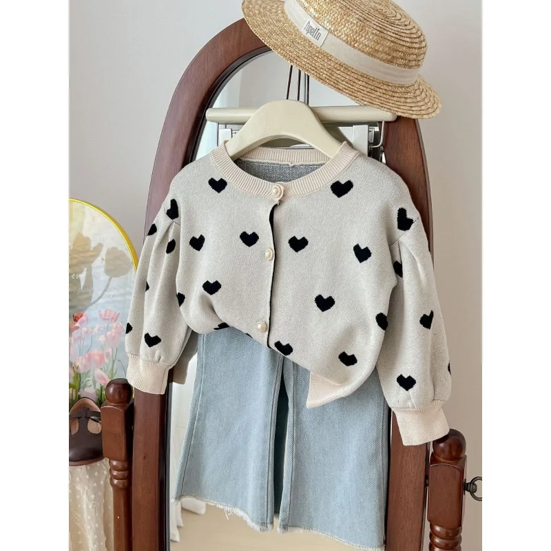 

Girl's Sweater Autumn and Winter Western Style All-Matching Sweet Beige round Neck Single-Breasted Coat Love Cardigan Fashion