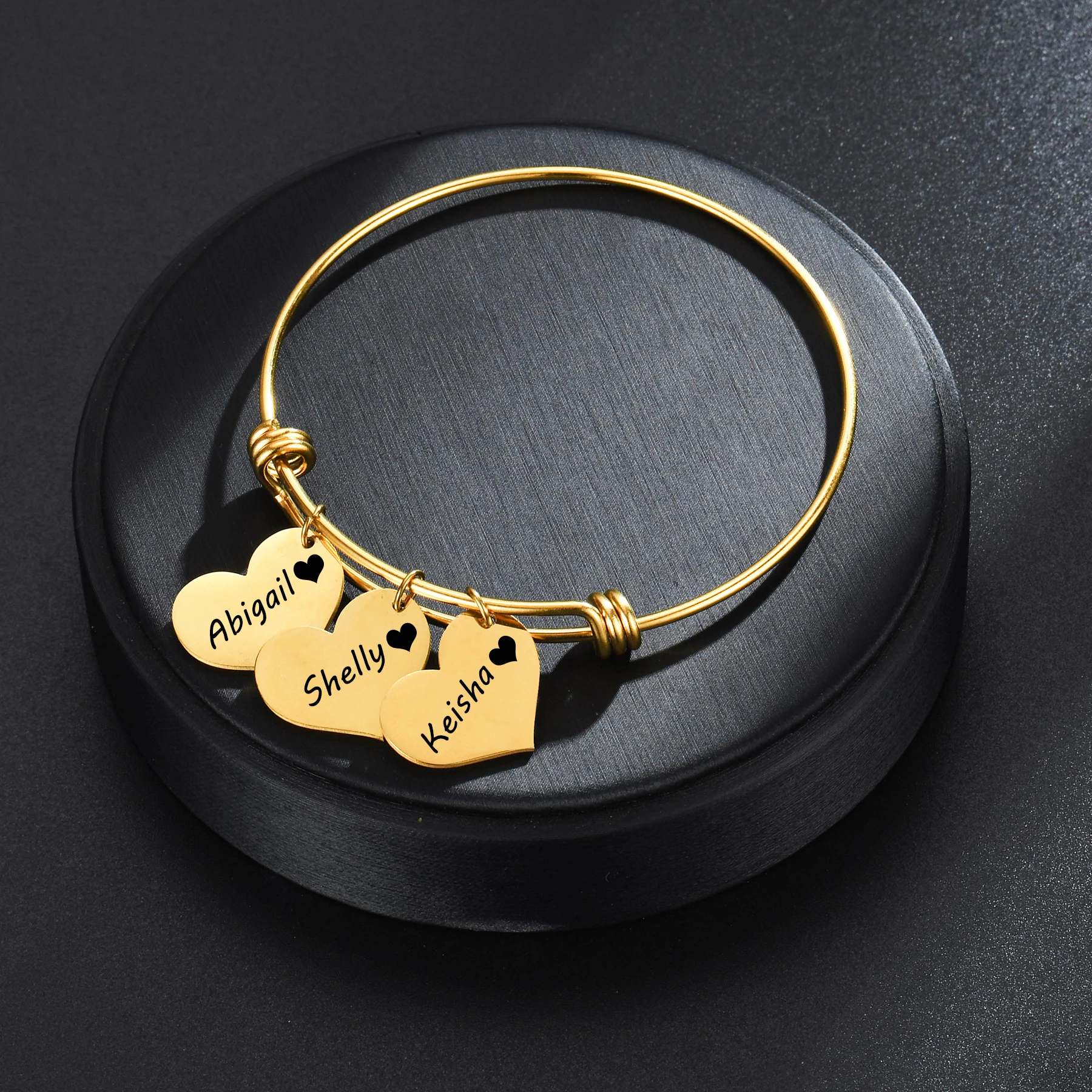 

Customized Bangle Engrave Nameplate Letter Stainless Steel Heart Bangle Bracelet For Women Personalized Birthday Jewelry Gifts