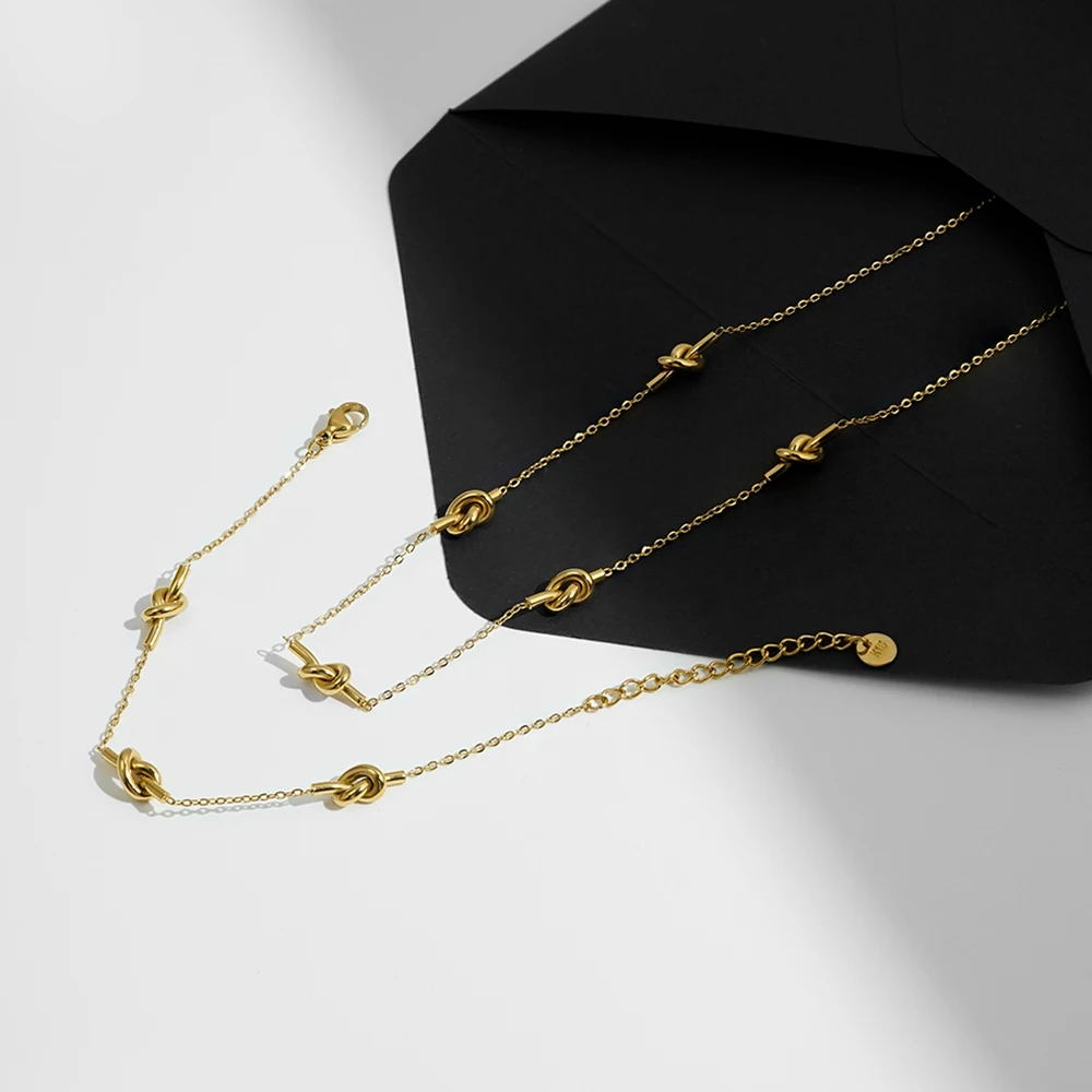 Jennifer Kahn x Harbour Thread Hold True Reversible Necklace
