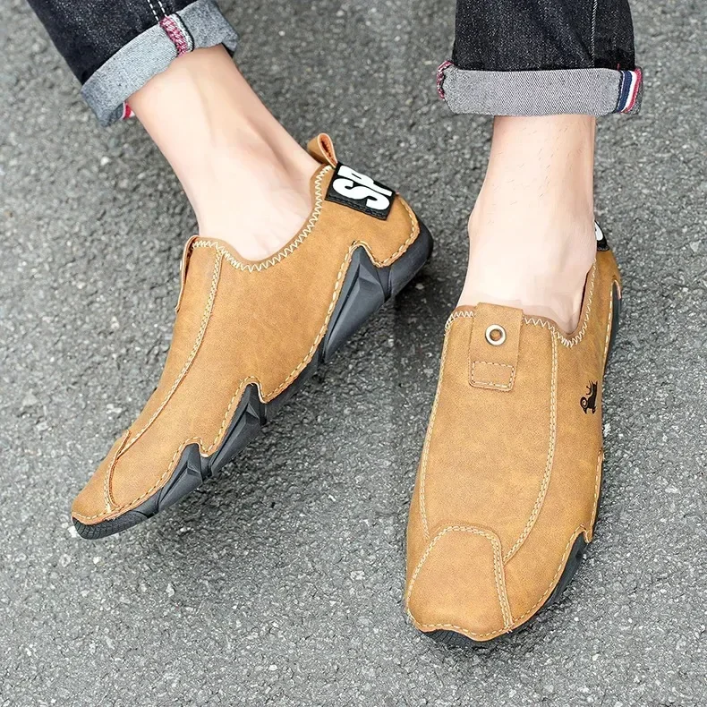 Trendy men's short boots retro street anti slip waterproof flat bottomed slip on shoes business versatile men's casual shoes