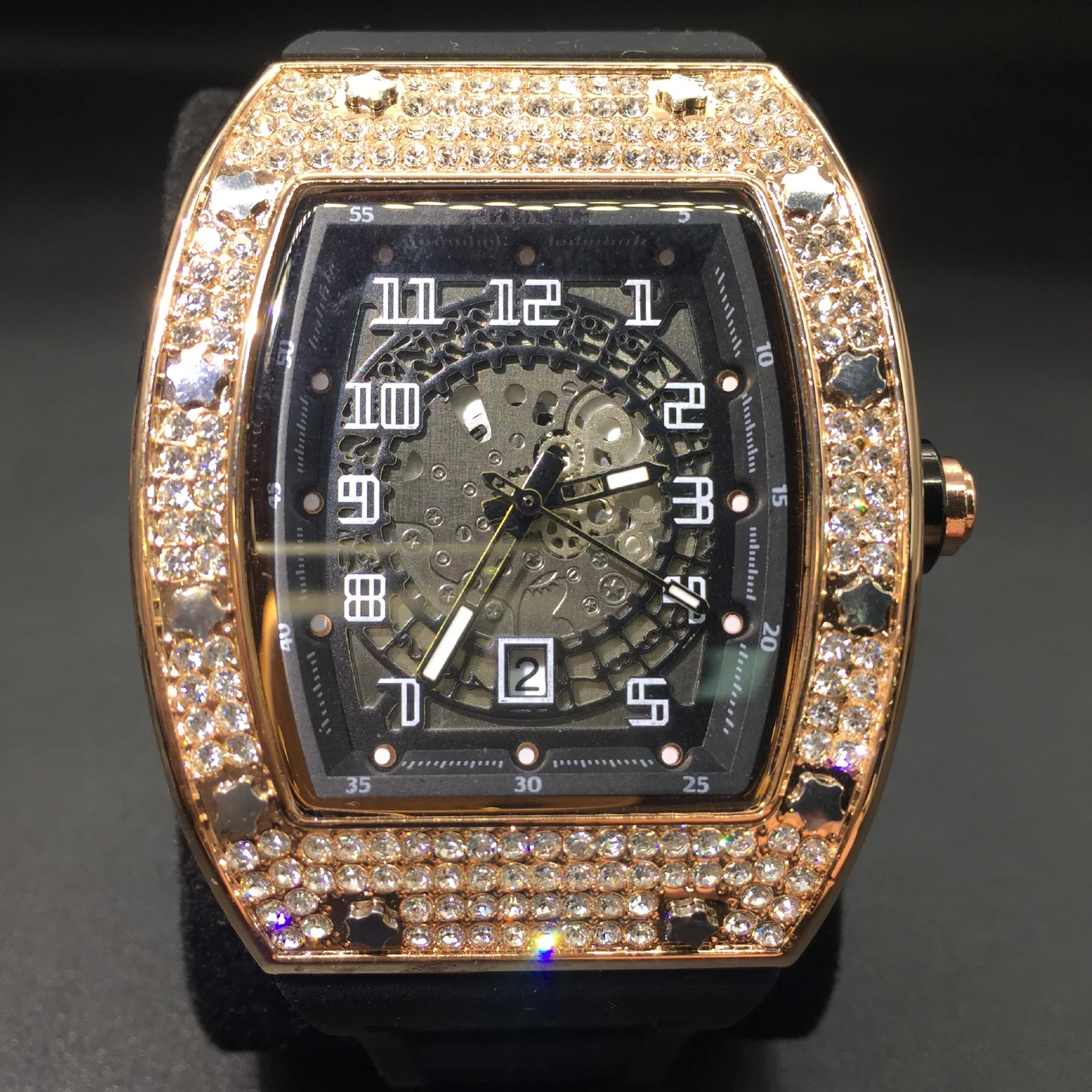 

New Tonneau Dial Moissanite Man Watch Luxury Brand Watches Men Skeleton Design Rubber Strap Rose Gold Fashion Wristwatch Boy