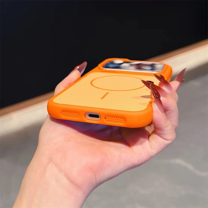 Magnetic Heat-Dissipating Matte Skin Feel Shockproof Case with Wireless Charging Capability
