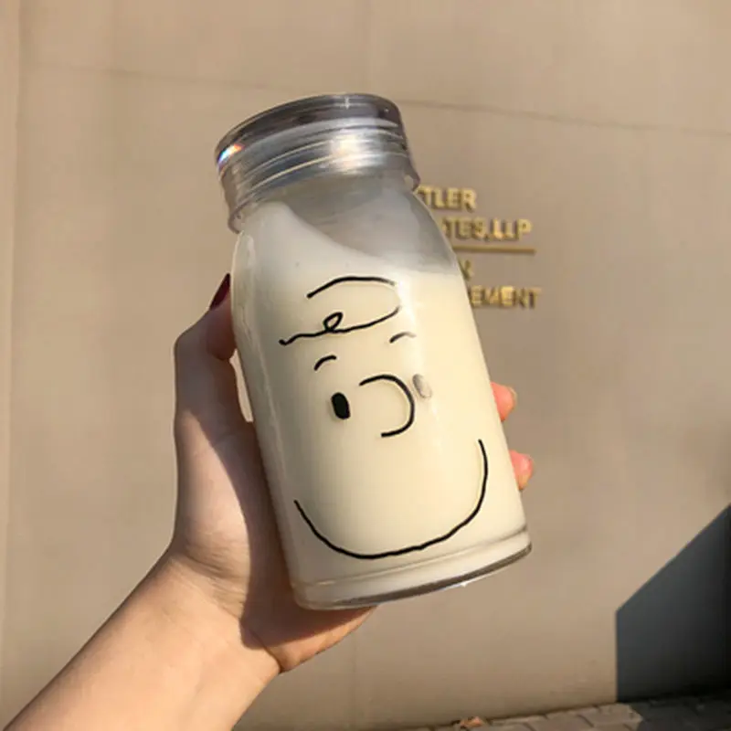 Charming Cartoon Bear Glass Water Bottle with Lid - 500ML Travel-Ready Aesthetic Design