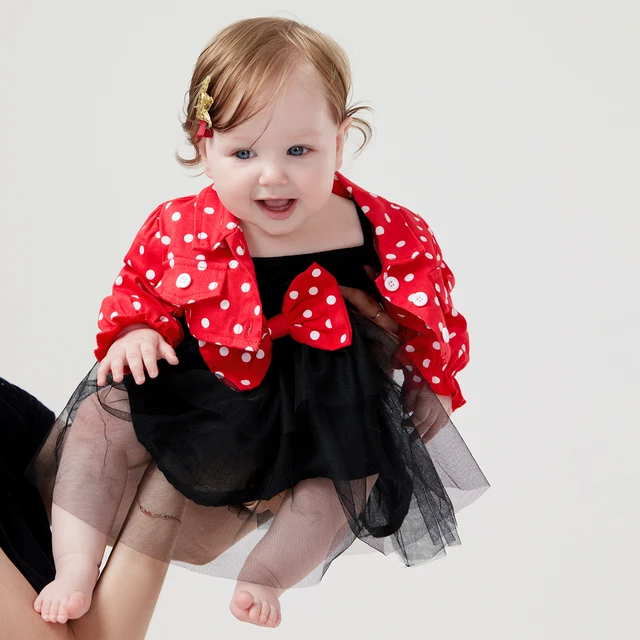 A sweet and adorable 3-piece baby girl set including a multi-layer fairy dress, long sleeve crop jacket, and a matching headband. Made with cozy cotton and comfortable rib-knit fabric. Suitable for spring and autumn seasons.