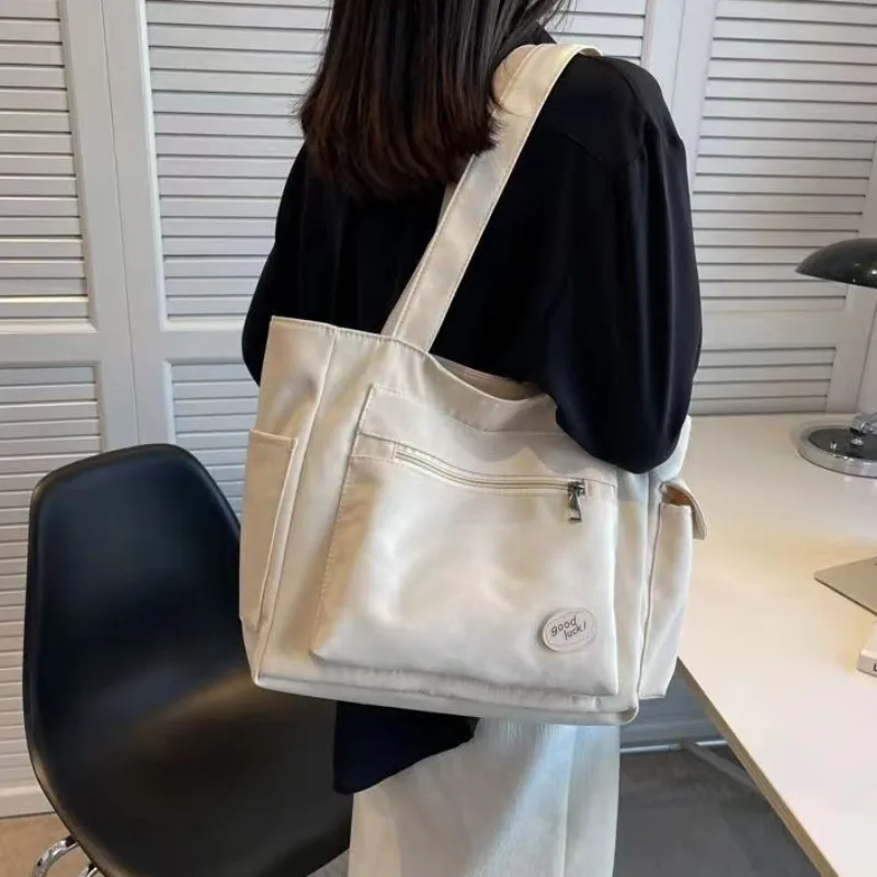 Women's Fashion Shoulder Bag Class Large Capacity Student Tote Bag 2023 New Canvas Commuter Handbag Women Bag