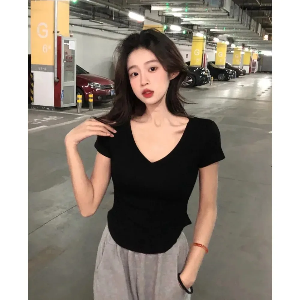 Sexy V-neck Short Sleeve T-shirts for Women Summer New Tees Top Black White Basic Tshirt Y2K Korean Style Women's Clothes 2024 - Image 4