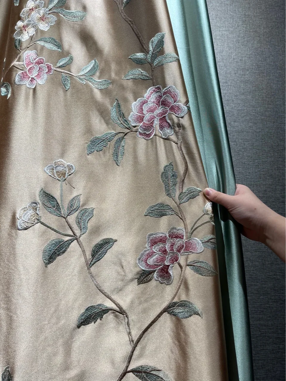 High-end Luxury New Chinese Classical Embroidery Curtains for Bedroom Living Room Blackout Curtains Custom Finished Products