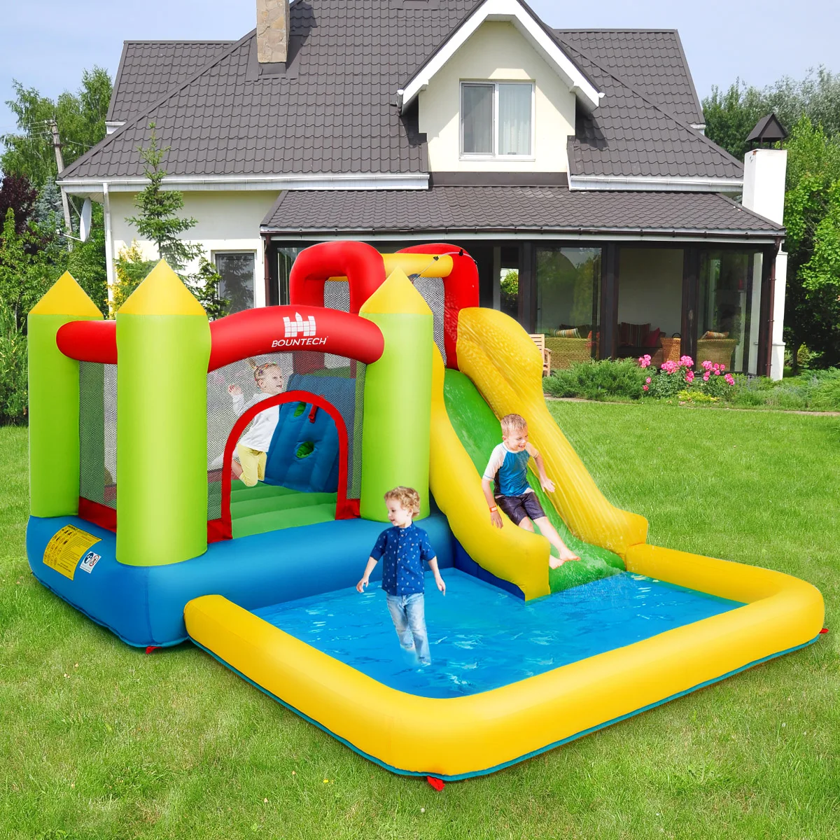 Inflatable Bounce House & Water Slide 3