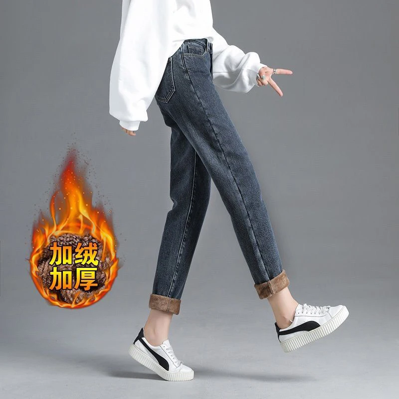 Winter Jeans Women Plush Velvet Casual High Waist Denim Trousers Snow Wear Warm Elastic Straight Ankle-Length Pants Plus Size