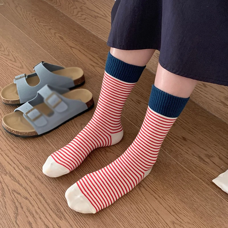 

1 Pair Autumn Spring Women's socks Contrasting colors Pile up socks Warm socks