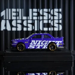 Diecast Pull - Back Sports Car Toy - 1:64 Scale Collectible Vehicle (6424)