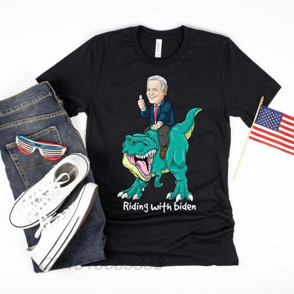 

Joe Biden Riding T Rex Dinosaur Women Funny T-shirts Socialism Distancing USA Flag Retro Tees Skull What Doing Cotton T-shirts