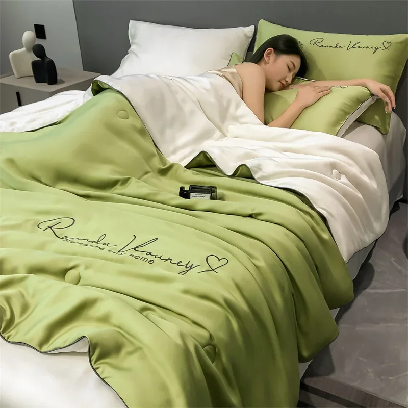 Grade A Washable Ice Silk Summer Quilt Set or 1 Pcs Quilt Skin-friendly  Air Conditioning Embroidered Comforter Summer Blanket