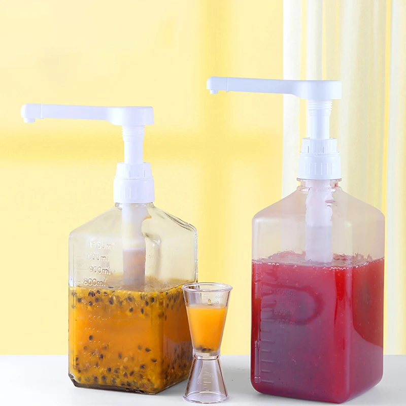 Coffee Syrup Dispenser 1600ml Multi-Function Honey Sauce Ketchup Bottle with 5CC 8CC 10CC Pump Scale Syrup Drip Dispenser Oil Spray Dispenser Oil Dispenser Sauce Dispenser