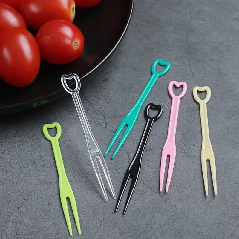 Fruit fork Food picks Food toothpicks 100Pcs Fruit Fork Cake Dessert Food Fruit Pick Children Snack Mini Party Festival Love Tableware Decoration Plastic Toothpick