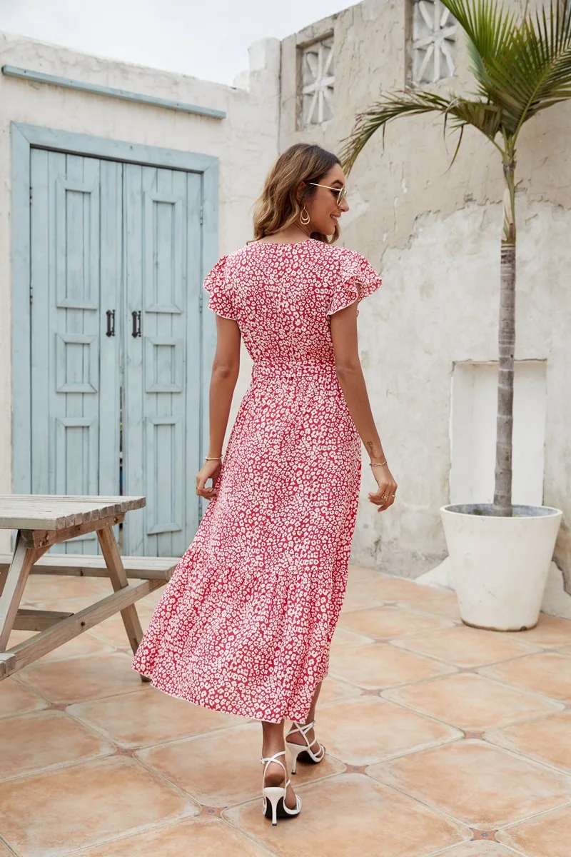 Floral Dresses- Not Just A Spring Wear Anymore | Fashionterest