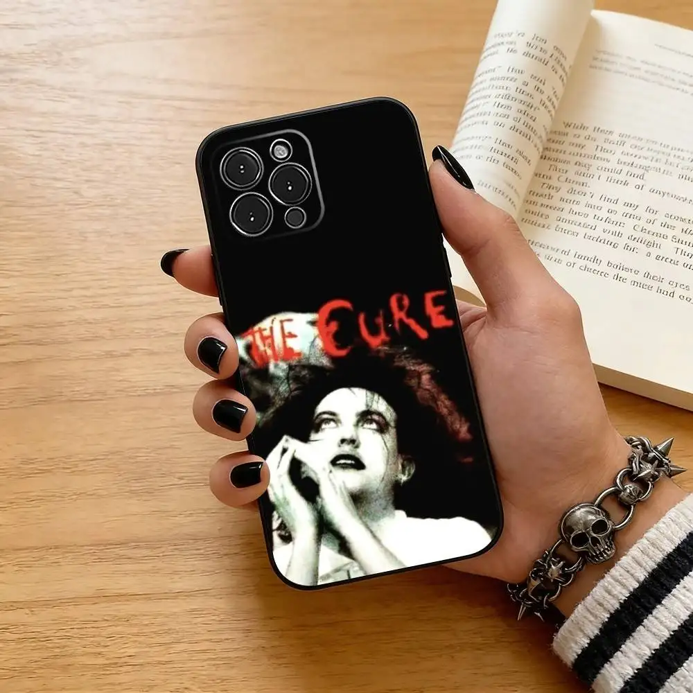 Sleek Soft Black C-Cure Band Phone Case Cover