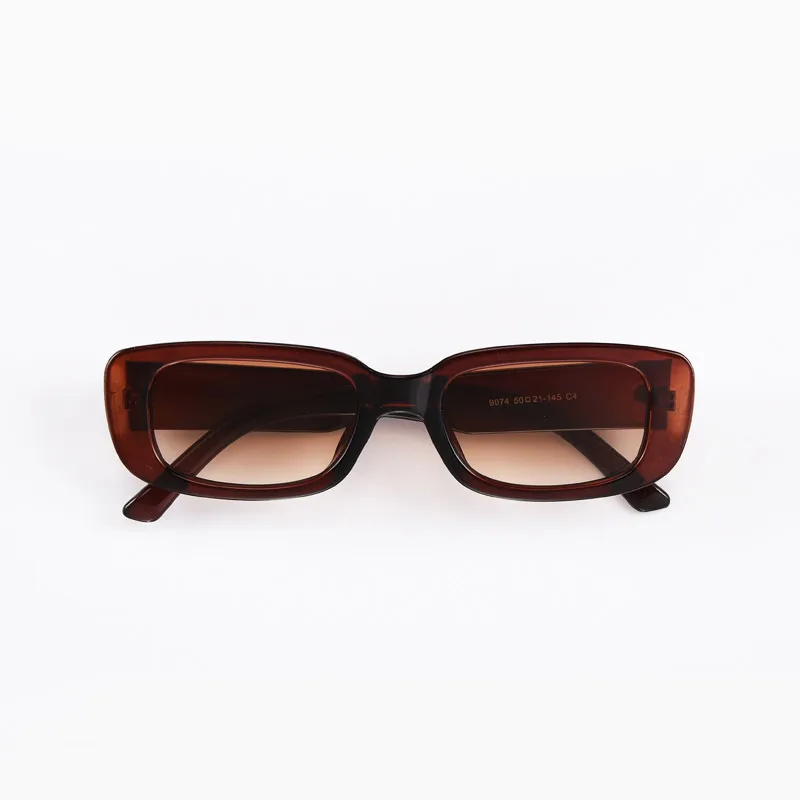 Chic Vintage-Inspired Green Square Sunglasses with UV400 Protection