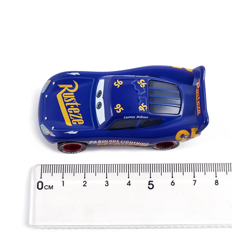 새로운 자동차 3 디즈니 픽사 자동차 3 Dinoco Lightning McQueen Jackson 2.0 자동차 얼음 눈 버전 샐리 1:55 합금 자동차 어린이 장난감 선물
