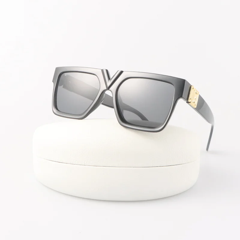 

Очки солнцезащитные женские квадратные, модные брендовые дизайнерские винтажные солнечные очки с градиентом, в стиле ретро, с большой оправой