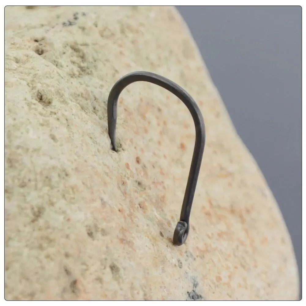 Hirisi 50 Stück PTFE-Beschichtung High Carbon Edelstahl Widerhaken 8002 Angelhaken Angelzubehör – Detail 5