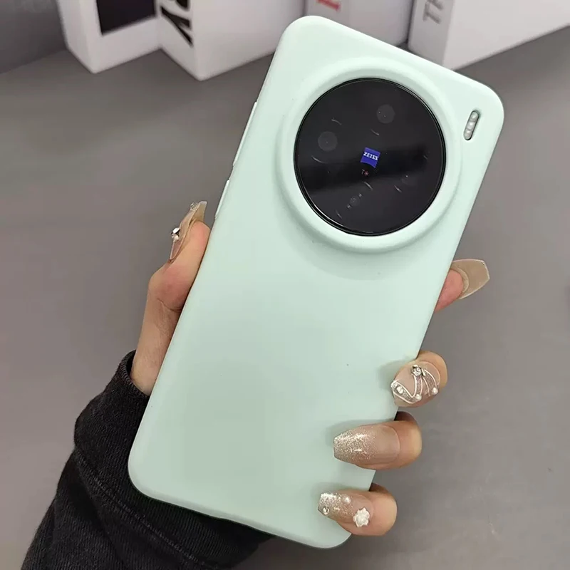 Bright Fluorescent Liquid Silicone Phone Case - Skin-Friendly TPU Cover