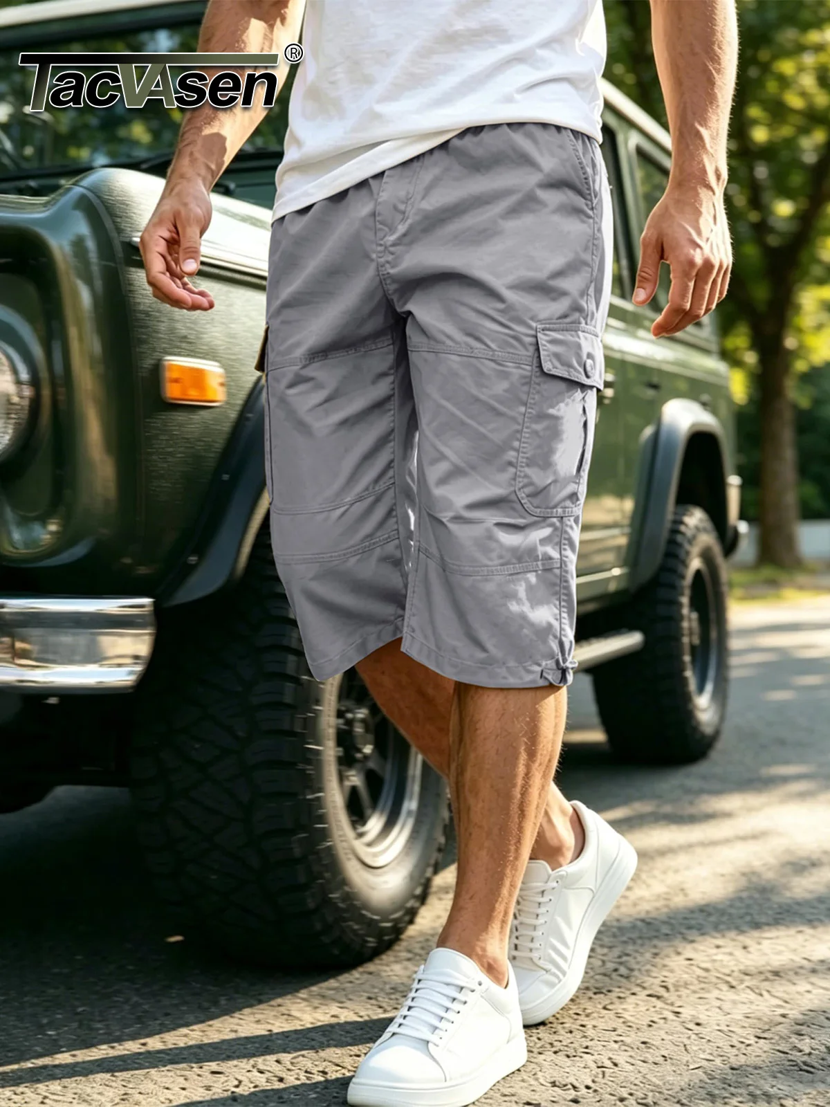 Cotton Below Knee Length Men's Outdoor Capri Pants with Multi Pockets