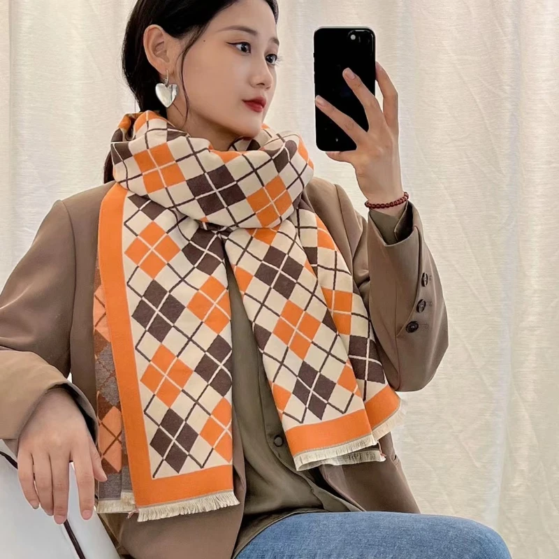 

2022 Fashion Winter Scarf for Women Plaid Cashmere Shawls and Wraps Lady Blanket Thick Bufanda Foulard Female Warm Scarves