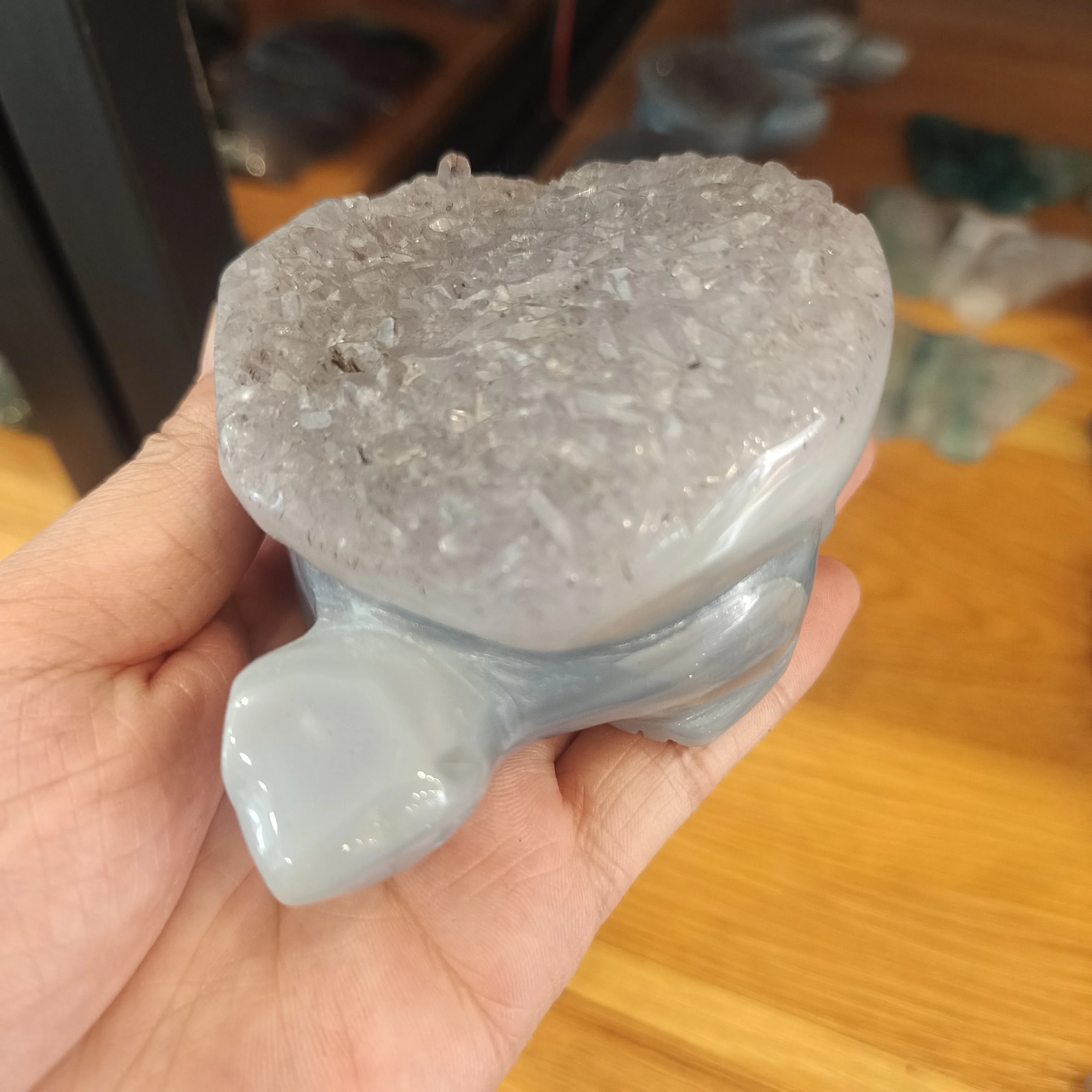 

Natural Carved Agate Turtle Crystal Cluster Decoration with for Home Decor 1pcs