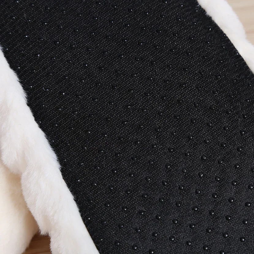 Рисунок 6 - Женские пушистые тапочки для пола