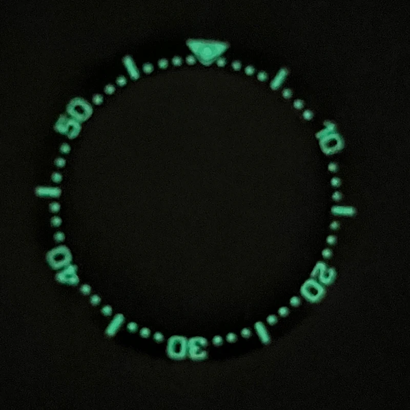 Stainless steel bezel insert, size 38mm X 31.5mm Flat piece adapted to Seiko SKX007/SKX009/SKX011/SKX171/SRPD cases Luminous