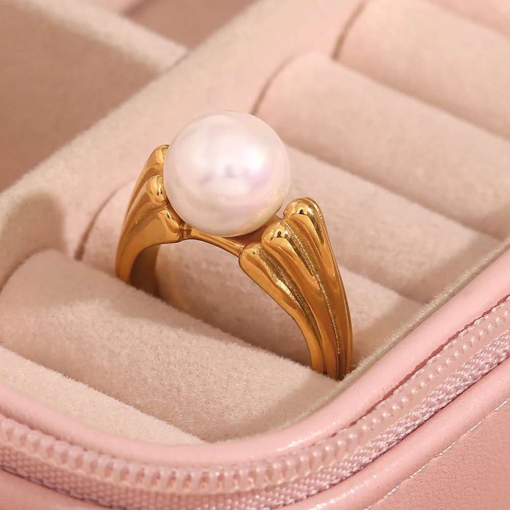 Solid silver ring with genuine natural pearls – Hadar Jewelry