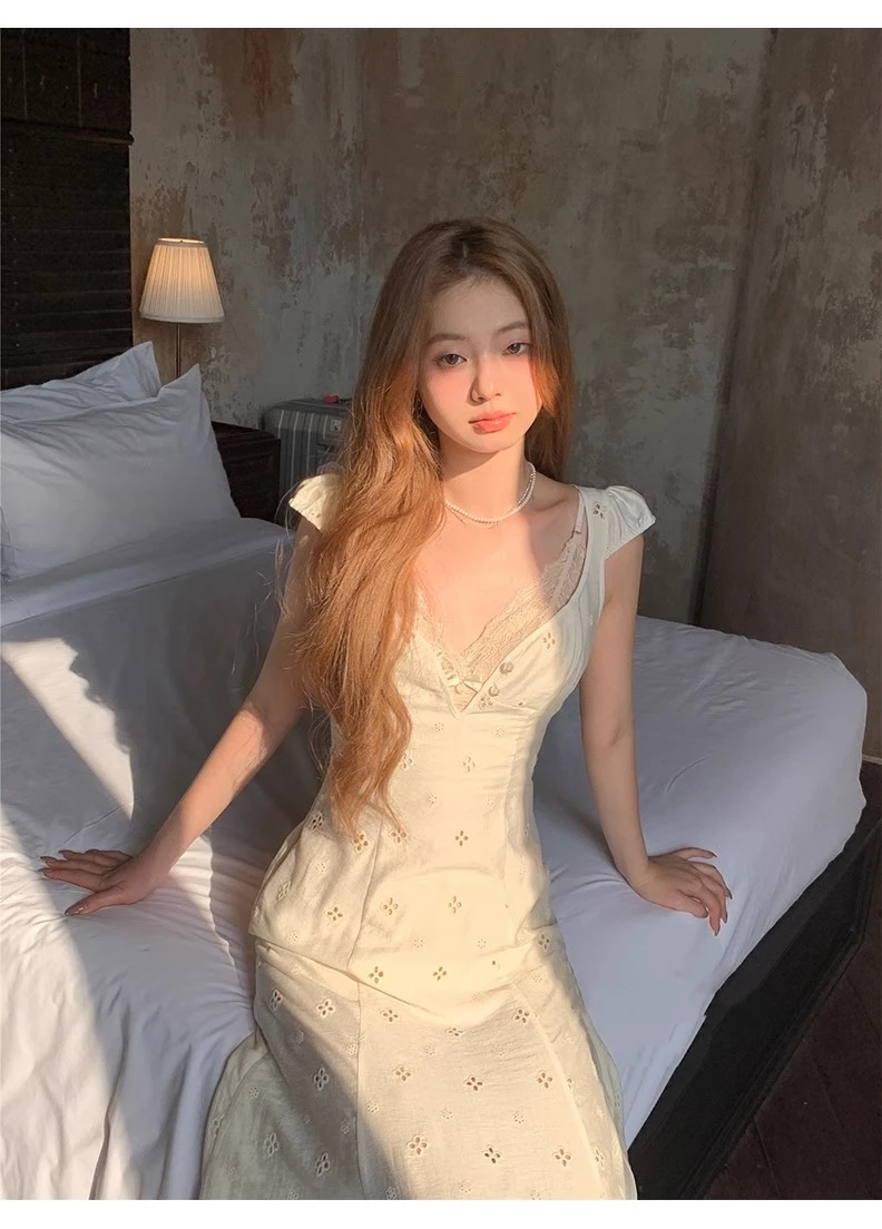 New Summer Hollow Out Midi Dress Women V-neck Vocation French Style White Dress Elegant Casual Korean Fashion Slim Vestidos 2025