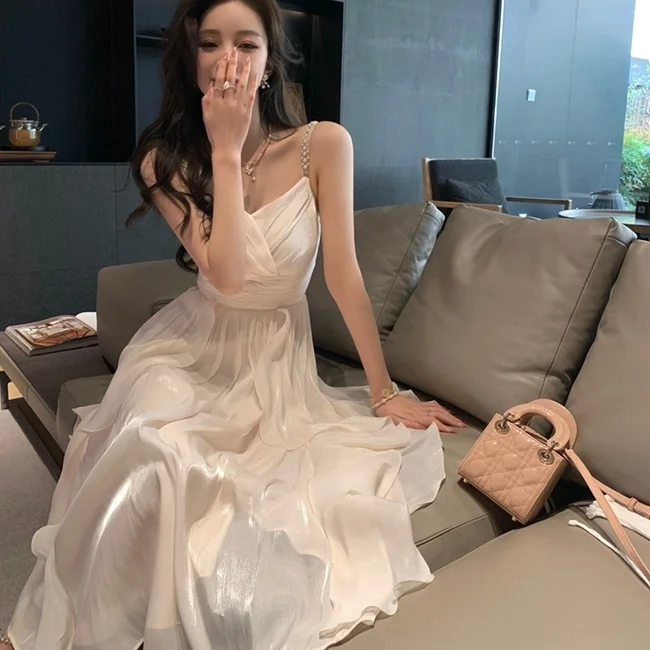 

Elegant Style Dress Sexy France Vintage Party Dress Women Spaghetti Strap Korean Casual Halter DresseSpaghetti Strap