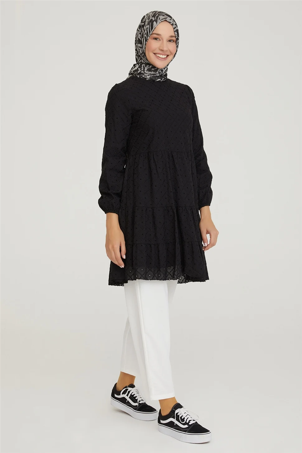 Armine Tunik 21 YD2301 Black | Тематическая одежда и униформа