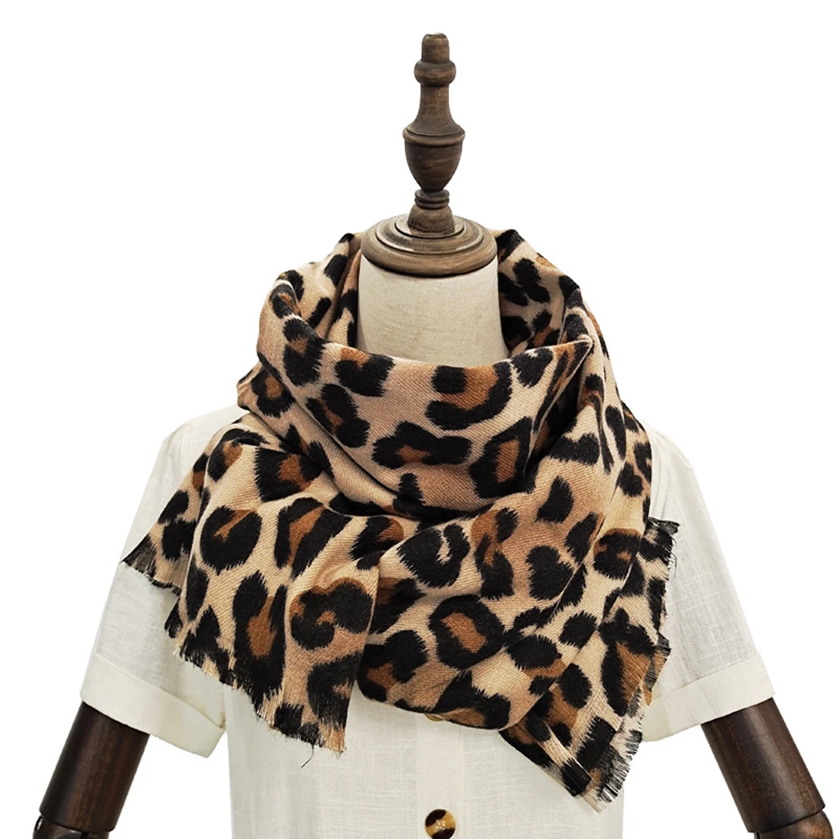 Leopard Scarf Imitation Cashmere Neckerchief For Women Winter Top Selling Scarf Neck Cover Outdoor Windproof Neckerchief 3