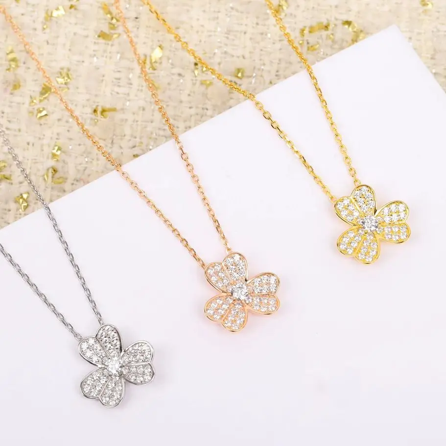 

Hot Europe Designer Rose Gold Silver Full Diamonds Flower Clover Charm Necklace Women Top Quality Luxury Jewelry Gift Trend