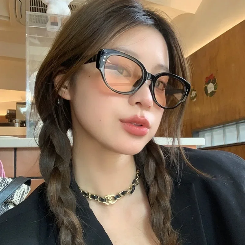 

Retro Oval Frame Glasses Women Girl Simple Cute Black Reading Glasses Daily Dating Exquisite Glasses Fashion Jewelry Accessories