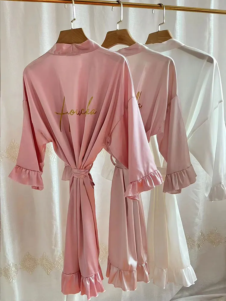 Bride Robes Personalized Bridesmaid Robes Ruffled Bridal Shower Dressing Gown Wedding Day Robe Custom Ruffle Kimonos